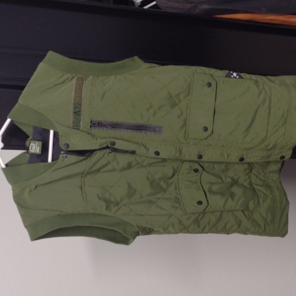 Roam Army Style Vest